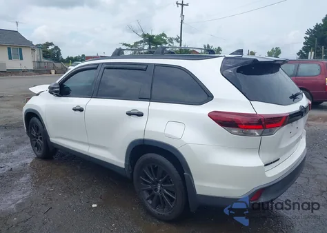 2019 Toyota Highlander Se z USA, uszkodzony, nr VIN 5TDJZRFH7KS965501